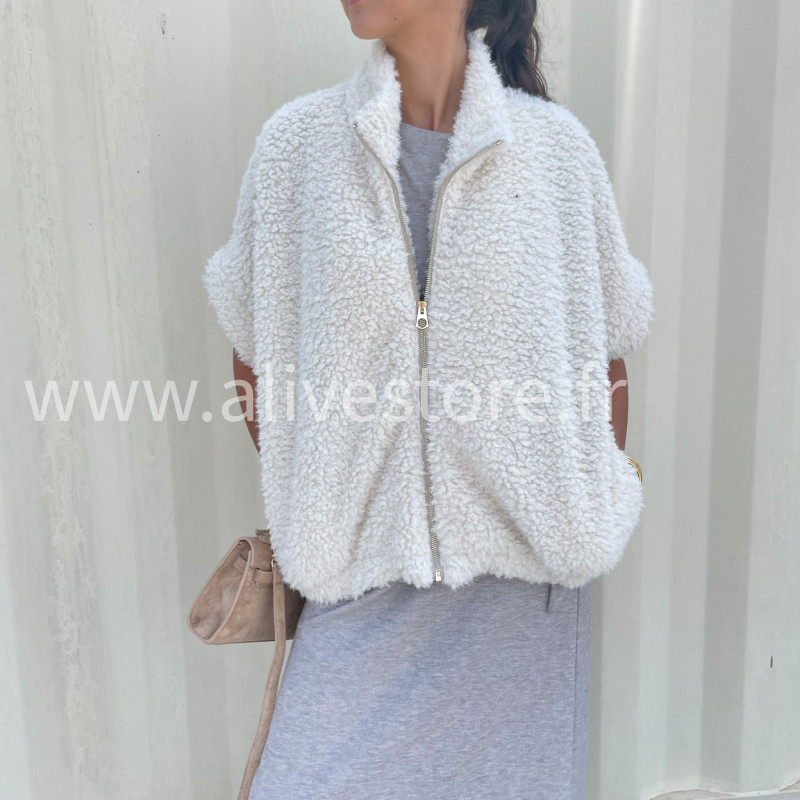 Veste Mila doudou beige ou noir – ALIVE STORE