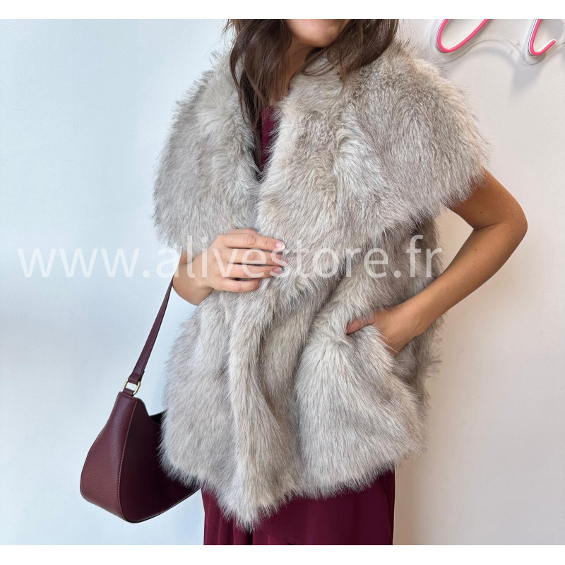 Veste Lia sans manches en fausse fourrure – gris ou noir | ALIVE STORE