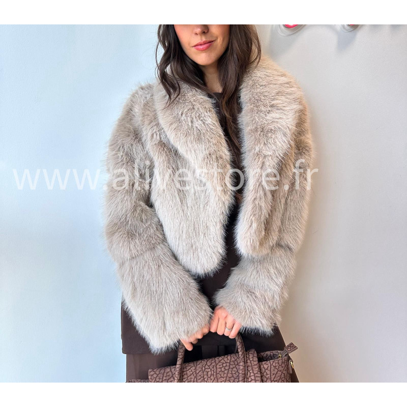 Veste Mia courte en fausse fourrure – beige ou noir | ALIVE STORE