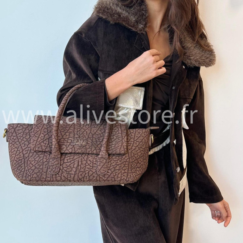 Sac Nora structuré avec bandoulière – marron ou camel – ALIVE STORE