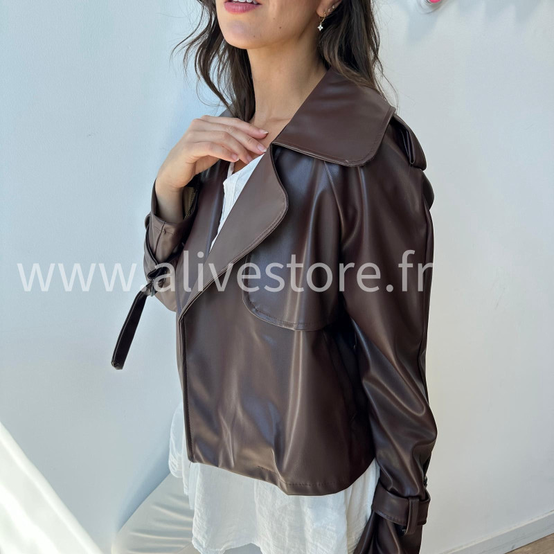 Veste Emilia en similicuir – marron ou noir – ALIVE STORE