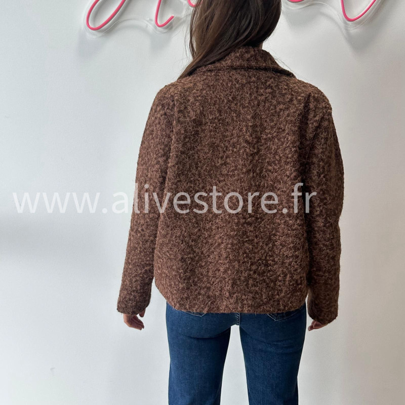 MANTEAU COURT LINA EN BEIGE – ALIVE STORE