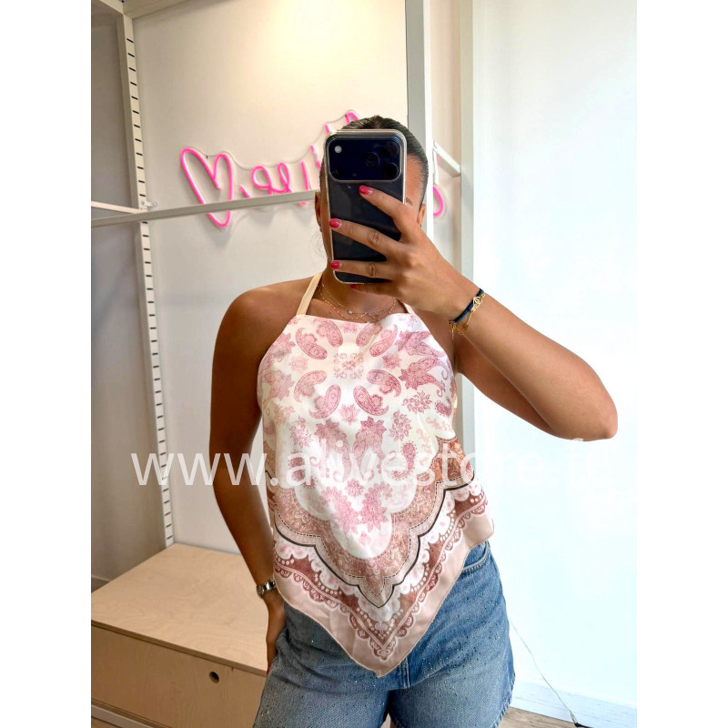 TOP LÉANA DOS NU